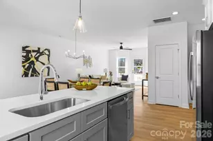 3920 Hager Dr, Charlotte, NC 28208 - Photo 5