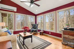 5584 Spring Rd, Hendersonville, NC 28739 - Photo 21