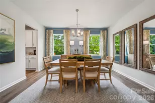 4130 Vis Pne Dr, Charlotte, NC 28215 - Photo 23