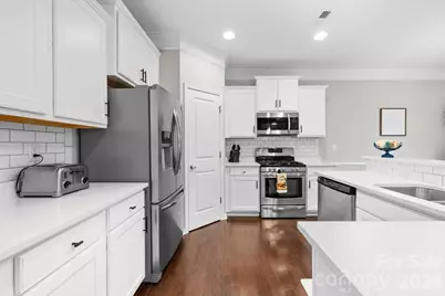 5020 Fenwick Court, Lancaster, SC 29720 - Photo 1
