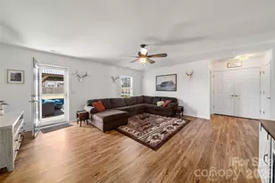 129 New River Dr, Fletcher, NC 28732 - Photo 7