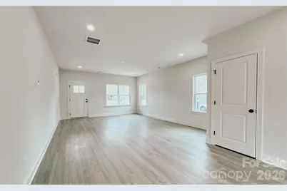 304 Woodside Drive, Harrisburg, NC 28075 - Photo 7