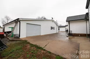 2924 Montford Ave NW, Concord, NC 28027 - Photo 33