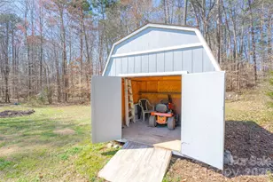 188 Crystal Bay Dr, Mooresville, NC 28115 - Photo 5