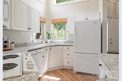 14617 Waterside Drive, Charlotte, NC 28278 - Photo 5