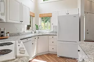 14617 Waterside Dr, Charlotte, NC 28278 - Photo 5