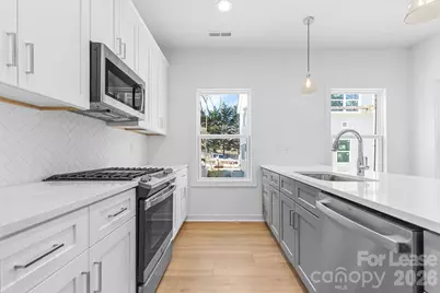 3808 Odom Way, Charlotte, NC 28208 - Photo 17