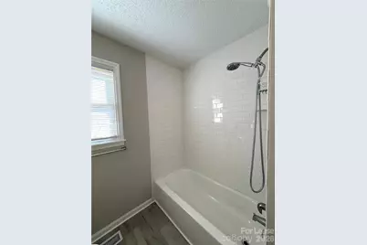 513 Rhodes Avenue, Kings Mountain, NC 28086 - Photo 11