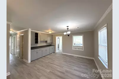 513 Rhodes Avenue, Kings Mountain, NC 28086 - Photo 3