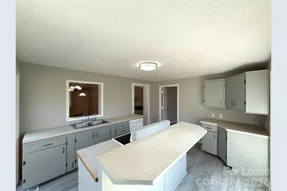 513 Rhodes Avenue, Kings Mountain, NC 28086 - Photo 5