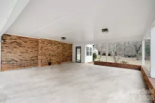 6125 Holland Dr, Clover, SC 29710 - Photo 15