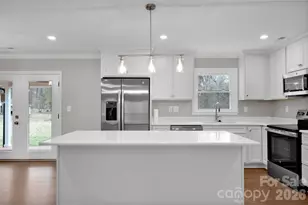 6125 Holland Dr, Clover, SC 29710 - Photo 3