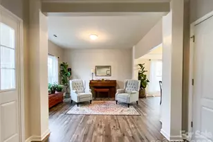 2005 Blue Iris Dr, Matthews, NC 28104 - Photo 3