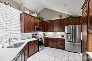 768 Ledgestone Ct, Tega Cay, SC 29708 - Photo 13