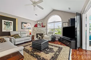 768 Ledgestone Ct, Tega Cay, SC 29708 - Photo 5