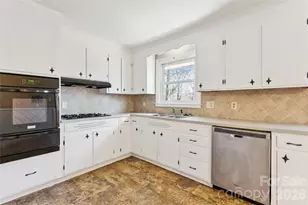 110 Hillcrest Dr, Belmont, NC 28012 - Photo 7