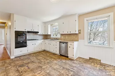 110 Hillcrest Drive, Belmont, NC 28012 - Photo 5