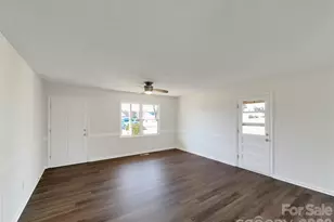 138 Victoria Dr, Statesville, NC 28625 - Photo 3