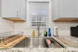 211 E Ohio Ave, Bessemer City, NC 28016 - Photo 17