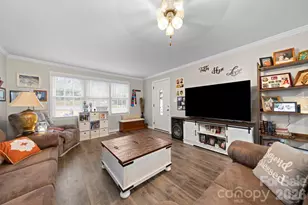 211 E Ohio Ave, Bessemer City, NC 28016 - Photo 7