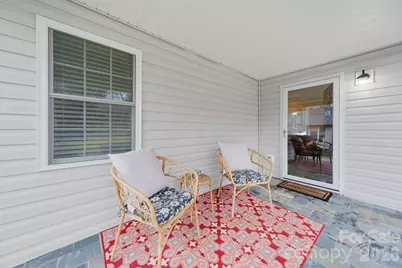 211 E Ohio Avenue, Bessemer City, NC 28016 - Photo 5