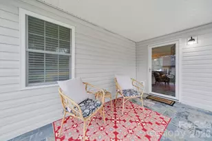 211 E Ohio Ave, Bessemer City, NC 28016 - Photo 5