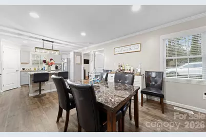 211 E Ohio Avenue, Bessemer City, NC 28016 - Photo 11