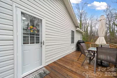 211 E Ohio Avenue, Bessemer City, NC 28016 - Photo 31