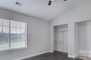 8215 Circle Tree Ln, Charlotte, NC 28277 - Photo 11