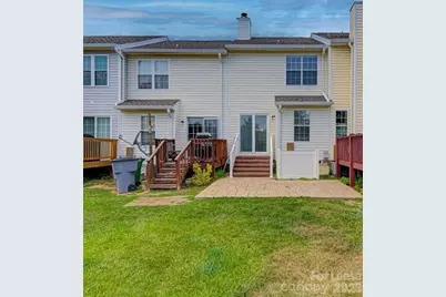 8215 Circle Tree Lane, Charlotte, NC 28277 - Photo 17