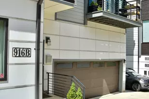 916 Westbrook Dr, Charlotte, NC 28202 - Photo 3