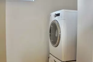 916 Westbrook Dr, Charlotte, NC 28202 - Photo 31