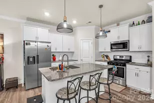 629 Cypress Glen Ln, Clover, SC 29710 - Photo 9