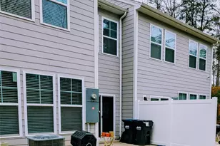 629 Cypress Glen Ln, Clover, SC 29710 - Photo 5