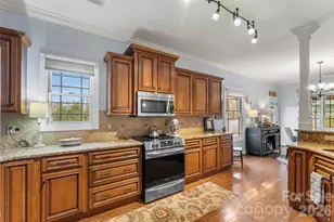 49 Jeff Dr, Asheville, NC 28806 - Photo 5