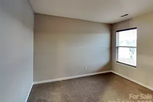 12927 Deaton Hill Dr, Charlotte, NC 28269 - Photo 15