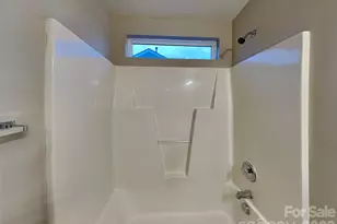 12927 Deaton Hill Dr, Charlotte, NC 28269 - Photo 17