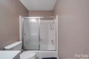 6820 Elm Forest Dr, Charlotte, NC 28212 - Photo 27