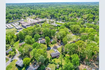 6820 Elm Forest Drive, Charlotte, NC 28212 - Photo 39