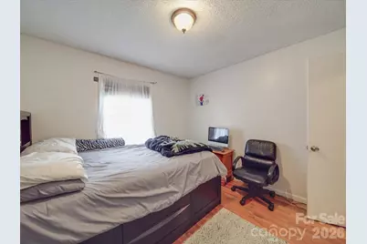 6820 Elm Forest Drive, Charlotte, NC 28212 - Photo 17