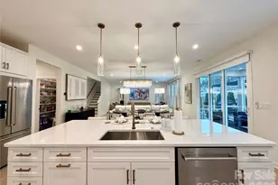 5212 Glenwalk Dr, Charlotte, NC 28269 - Photo 21