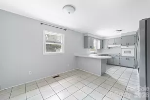 3424 Autumn Dr, Gastonia, NC 28056 - Photo 11