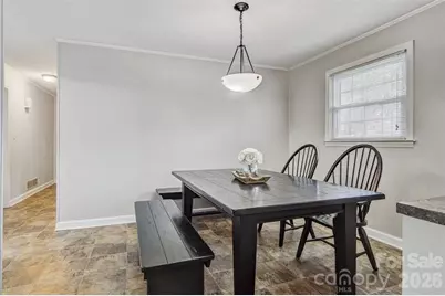 1019 Pennton Avenue SW, Lenoir, NC 28645 - Photo 9