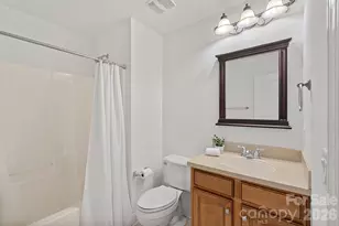 9927 Daufuskie Dr, Charlotte, NC 28278 - Photo 27