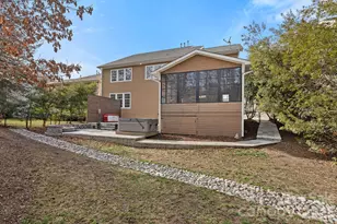 9927 Daufuskie Dr, Charlotte, NC 28278 - Photo 43