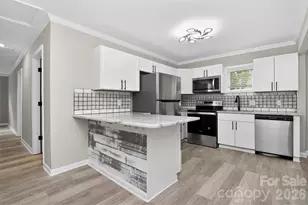 112 Oregon St, Charlotte, NC 28208 - Photo 5