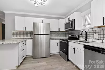 112 Oregon Street, Charlotte, NC 28208 - Photo 7