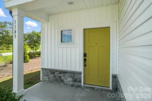 1103 Overland Dr, Dallas, NC 28034 - Photo 3