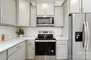 1103 Overland Dr, Dallas, NC 28034 - Photo 9