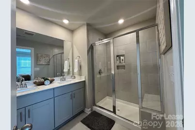 3738 Memorial Parkway, Charlotte, NC 28217 - Photo 15